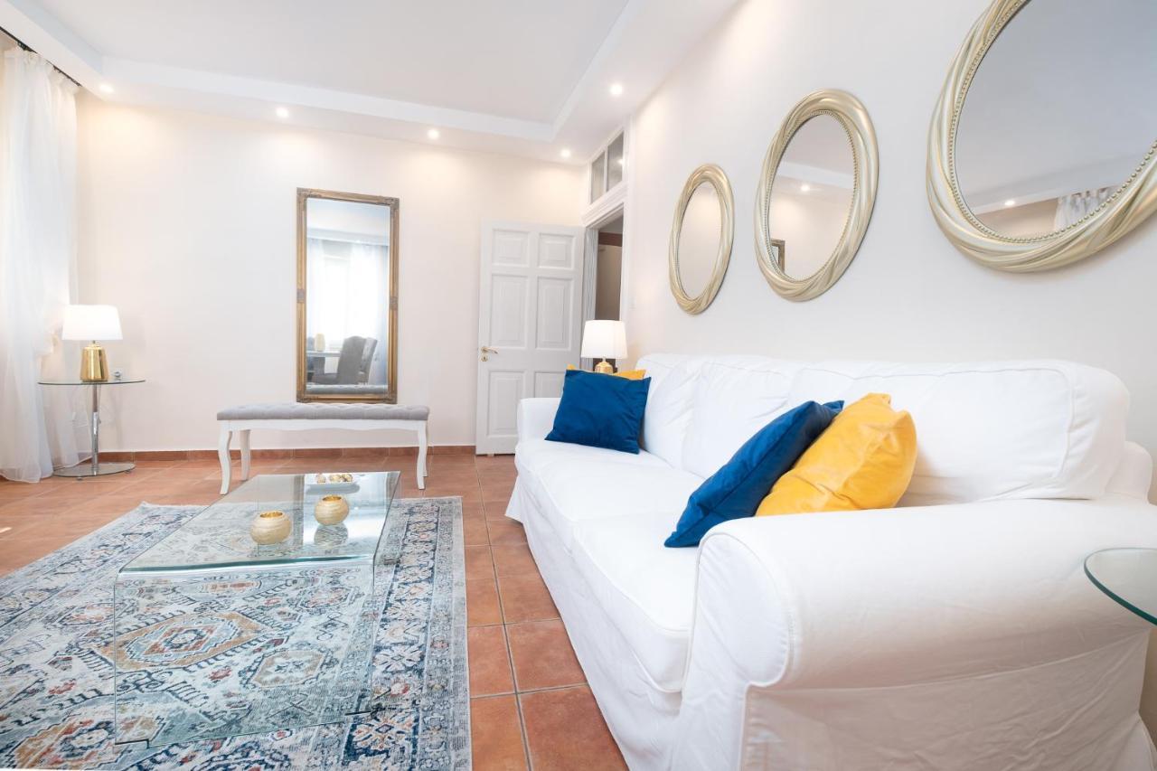 Old Town Gem - Elegant Guilford Apartment Korfu Dış mekan fotoğraf